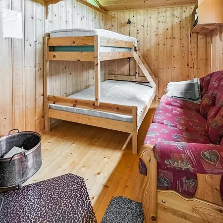 4 Bedroom Pet Friendly In * Jordet